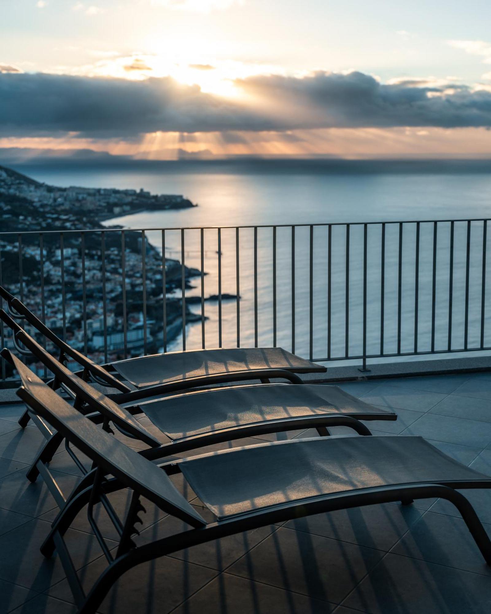 فيلا Peak A Boo Private Heated Pool And Private Parking Câmara de Lobos المظهر الخارجي الصورة
